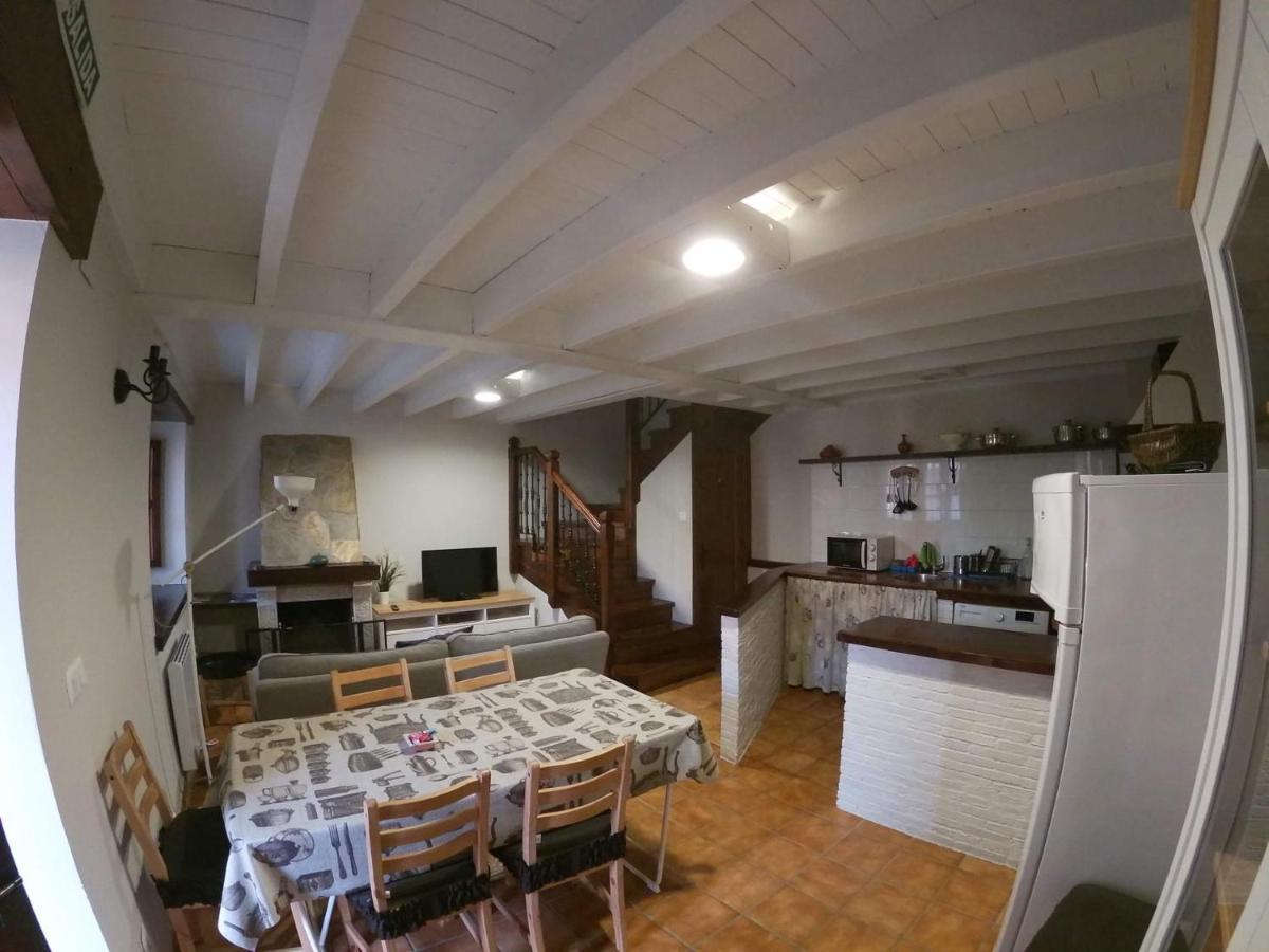 El Balcon Del Horreo Villa Pilona ภายนอก รูปภาพ